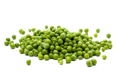 3/4 cup of green peas
is 100 calories