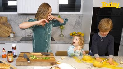 Jamie Oliver Ally Langdon 'One: Simple One-Pan Recipes' Mack and Scout kids