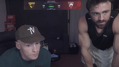 Eski Brisbane Lions oyuncuları Mitch Robinson ve Rhys Mathieson çevrimiçi kumarhane Vegastars'ı aktif olarak tanıtıyor.