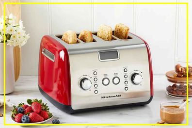 9PR: Kitchenaid Artisan Toaster