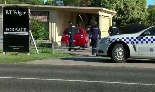 The Mornington Peninsula home was blocked off by detectives after they found the boy dead in the home. (9NEWS)