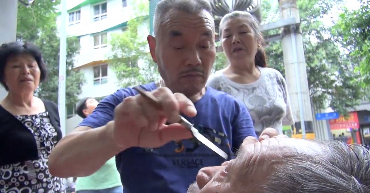 A closer look at the traditional Chinese eye shaving treatment