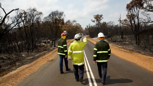 Western Australia bushfire contained, not controlled