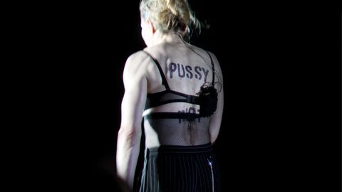 Madonna supports jailed Russian band during Moscow concert