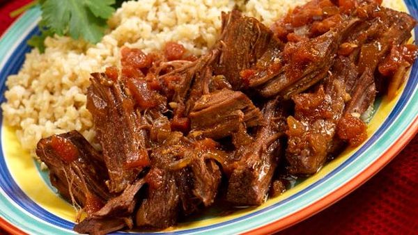 Slow-roasted beef with medium grain rice