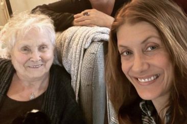 Kate Walsh with her mother Angela and family