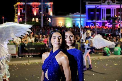 Jess Origliasso and Lisa Origliasso of the Veronicas