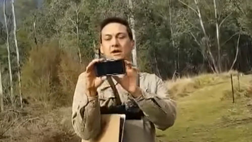La polizia deve ancora confermare eventuali avvistamenti di Freeman dopo l'imboscata di martedì.