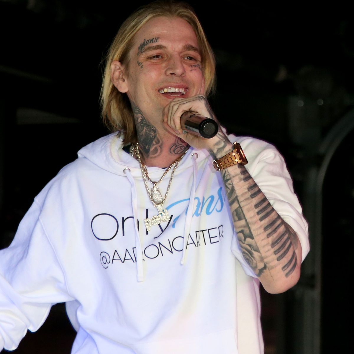 Aaron Carter death: Singer, brother of Backstreet Boys Nick Carter, dead at  34