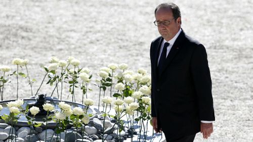 French President Francois Hollande invokes unity at ceremony for Nice attack
