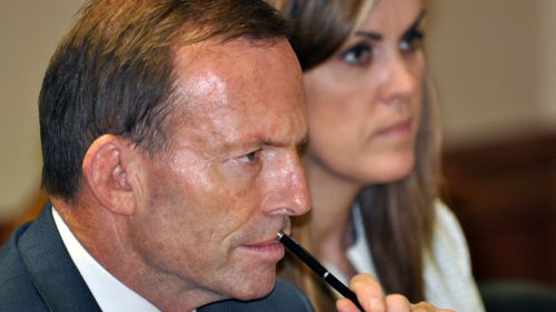 Leaked emails show Liberal Party rift in PM's inner circle