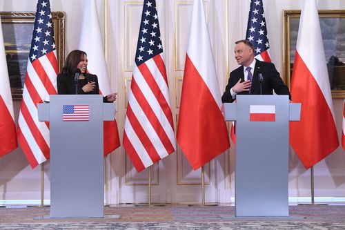 Polish President Andrzej Duda, right, and US Vice President Kamala Harris hold a press conference at Belwelder Palace, in Warsaw, Poland, Thursday, March 10, 2022 