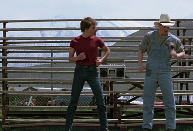 Kevin Bacon and Chris Penn in Footloose (1984).