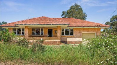 The abandoned 20 Edwards Street, Gingin, Western Australia house rural Domain affordable derelict