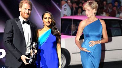 Le prince Harry et Meghan, le duc et la duchesse de Sussex, aux NAACP Image Awards le 26 février 2022, Meghan porte une robe Christopher John Rogers similaire à la robe bleue Versace de la princesse Diana Sydney