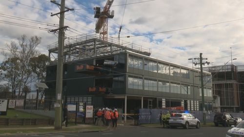 A worker on a construction team building the Western Sydney Airport Metro has died after he fell several metres from a loading bay at the St Mary's site three weeks ago.