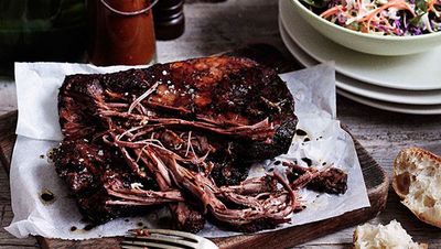 <a href="http://kitchen.nine.com.au/2016/05/16/15/17/cheats-texas-brisket-with-coleslaw-and-barbecue-sauce" target="_top">Cheat's Texas brisket with coleslaw and barbecue sauce</a>