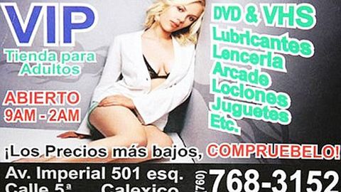 Scarlett Johansson's image used to plug sex shop in Mexico