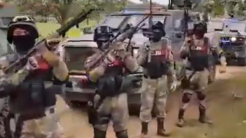 La organización criminal mexicana Cartel Jalisco Nueva Generación exhibe su equipo militar.