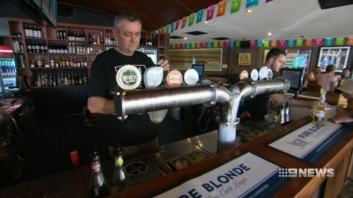 The owner of Gold Coast pub Mano's invested thousands in promoting his venue to attract locals during the Games. (9NEWS)