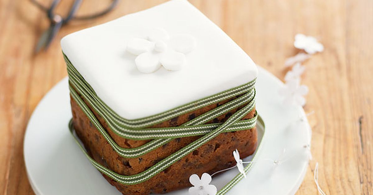 Individual Christmas cakes - 9Kitchen