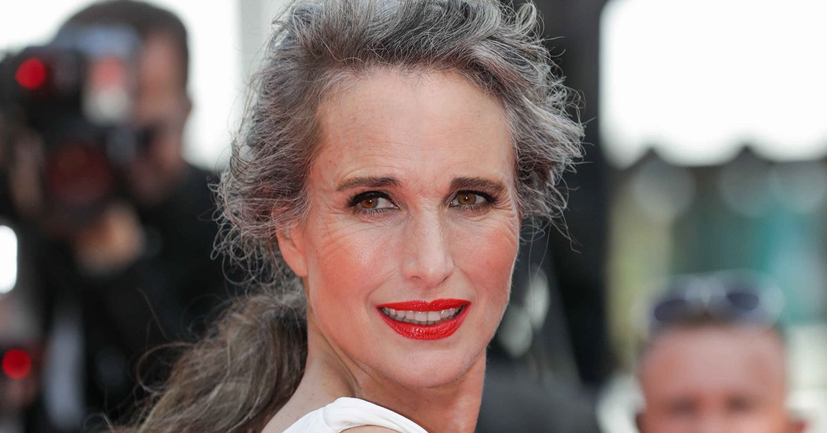 Andie MacDowell membagikan kabar terbaru tentang kesehatan yang menyakitkan