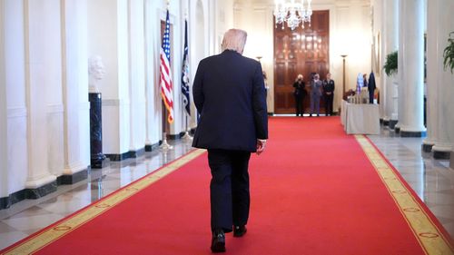 La maggior parte degli americani ritiene che Donald Trump non abbia l’acutezza mentale necessaria per svolgere il lavoro.