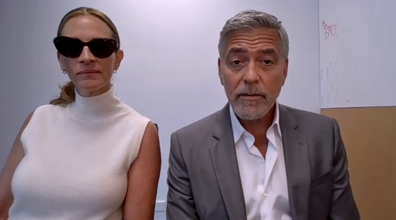 Hilarious moment Julia Roberts crashes George Clooney interview with Jimmy Kimmel.