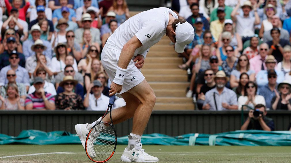 Sam Querrey stuns wilting Andy Murray at Wimbledon