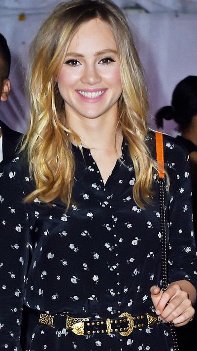<p><strong>Suki Waterhouse</strong></p><p>The model toughens up her floral dress with man-style tassel loafers.&nbsp;</p>