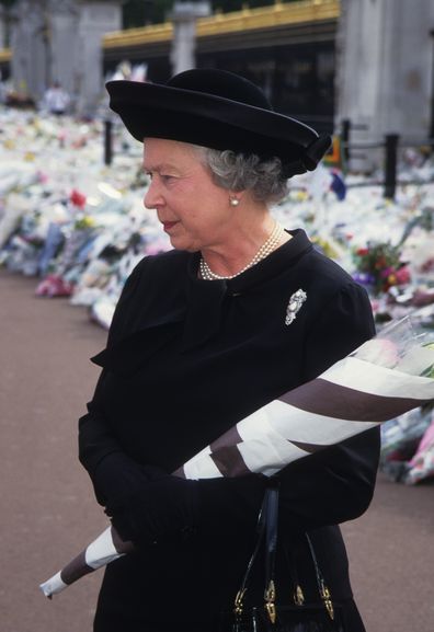 Queen Elizabeth Princess Diana brooch
