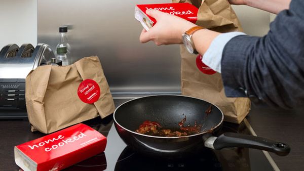 Catering company delivers dirty pans along with "home-cooked" meals
