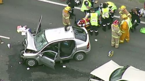 Woman, man seriously injured in head-on crash on Victorian highway