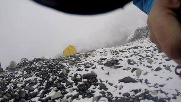 Belgian climber Jelle Veyt captured the initial avalanche. (Supplied)