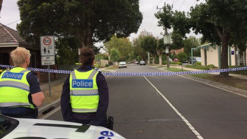 A secondary crime scene has been set up on Ellis Street. (9NEWS)