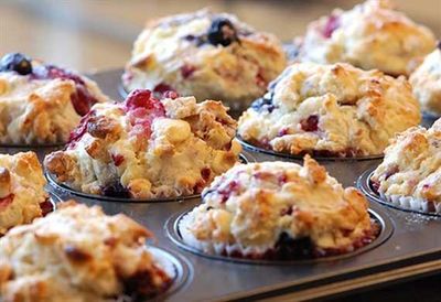 Berry and quinoa muffins