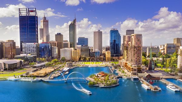 Elizabeth Quay, Perth