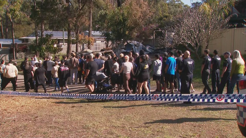 A traditional Maori ceremony has held for the victims of the Russell Island house fire.