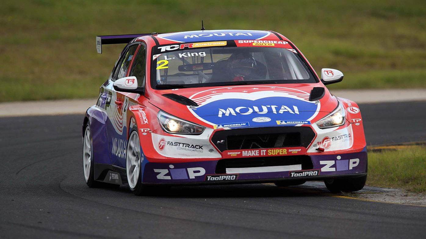 EXCLUSIVE: TCR Australia star Luke King takes Wide World of Sports on hot lap of Sydney Motorsport Park