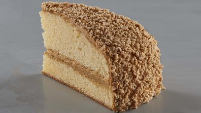 Golden Gaytime x Green's crumb cake is here