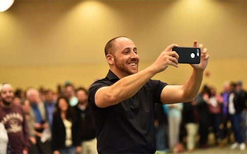 Kevin Hines' story and will to live and stay mentally well has inspired people worldwide. (kevinhinesstory.com)