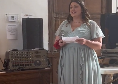 Bridesmaid delivers heartfelt speech at Tracy and Anthony's wedding.