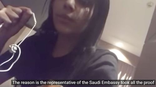 Friends of Saudi woman Ms Alqunun claim she was almost forced onto a flight from Thailand back to Kuwait despite seeking asylum in Australia.