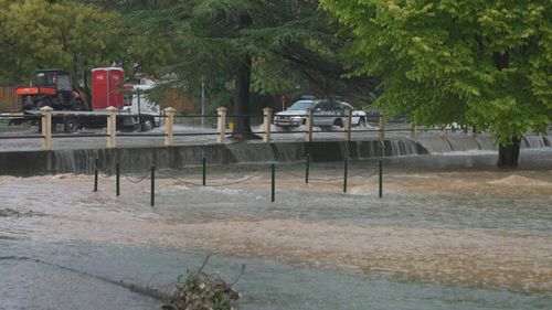 Severe thunderstorm hits Orange leading to flash flooding.