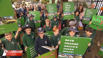 Families and politicians join forces to oppose school development plans