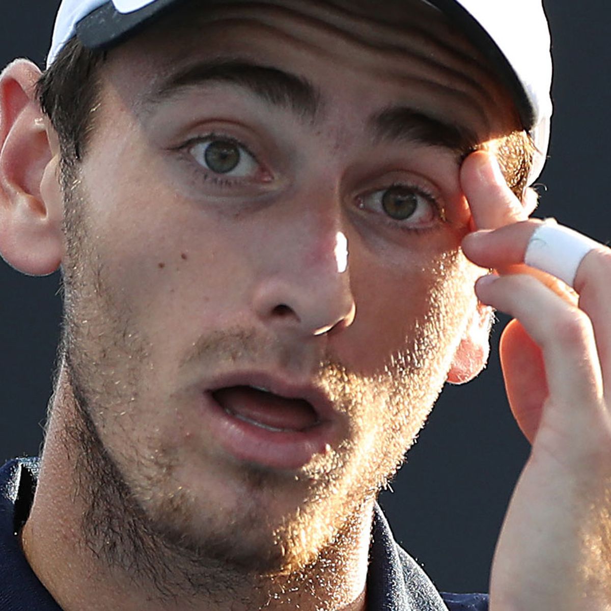 Australian Open: Elliot Benchetrit Asks Ball Girl to Peel Banana