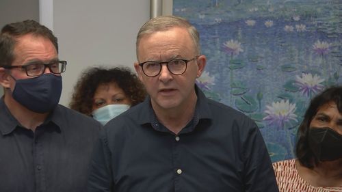 Anthony Albanese announces Medicare funding.