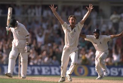 Spinner Phil Tufnell was the destroyer as Australia fell for 104 in the Sixth Test in 1997.