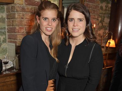 Beatrice and Eugenie person  a 'mums' nighttime  out', November 2021
