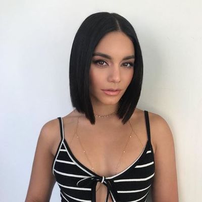 <p><strong><em>Lucy Hale</em></strong></p>
<p>"Lucy Hale, Katy Degroot
and Vanessa Hudgens wear their sleek bobs a little shorter through the back and
longer at the front, giving them extra length around there face while Jenna
Dewan and Kim Kardashian have a more traditional one-length cut,"&nbsp; Habbaki told us.</p>